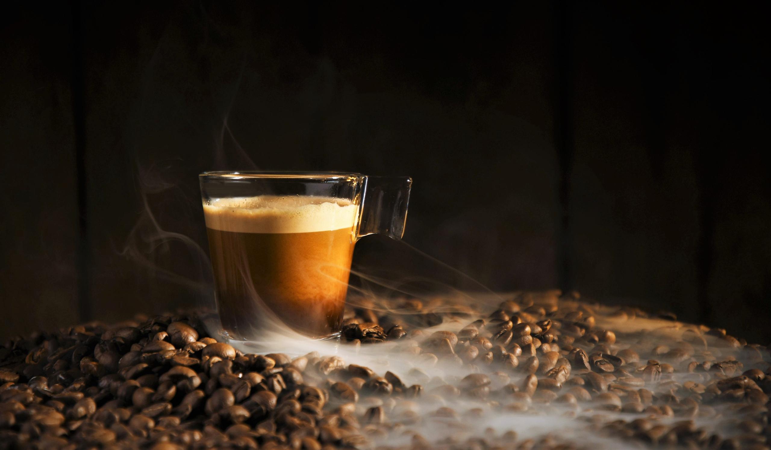 Caffé f/4.0 1/64 ISO 125