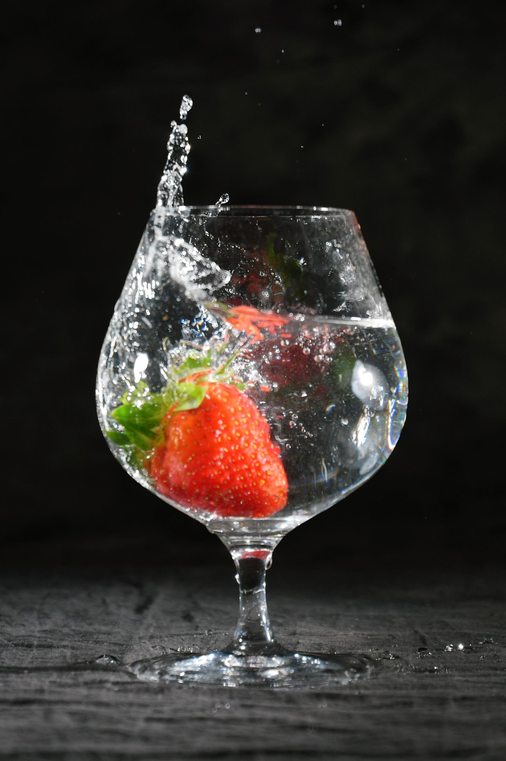 Cocktail f/4.0 1/250 