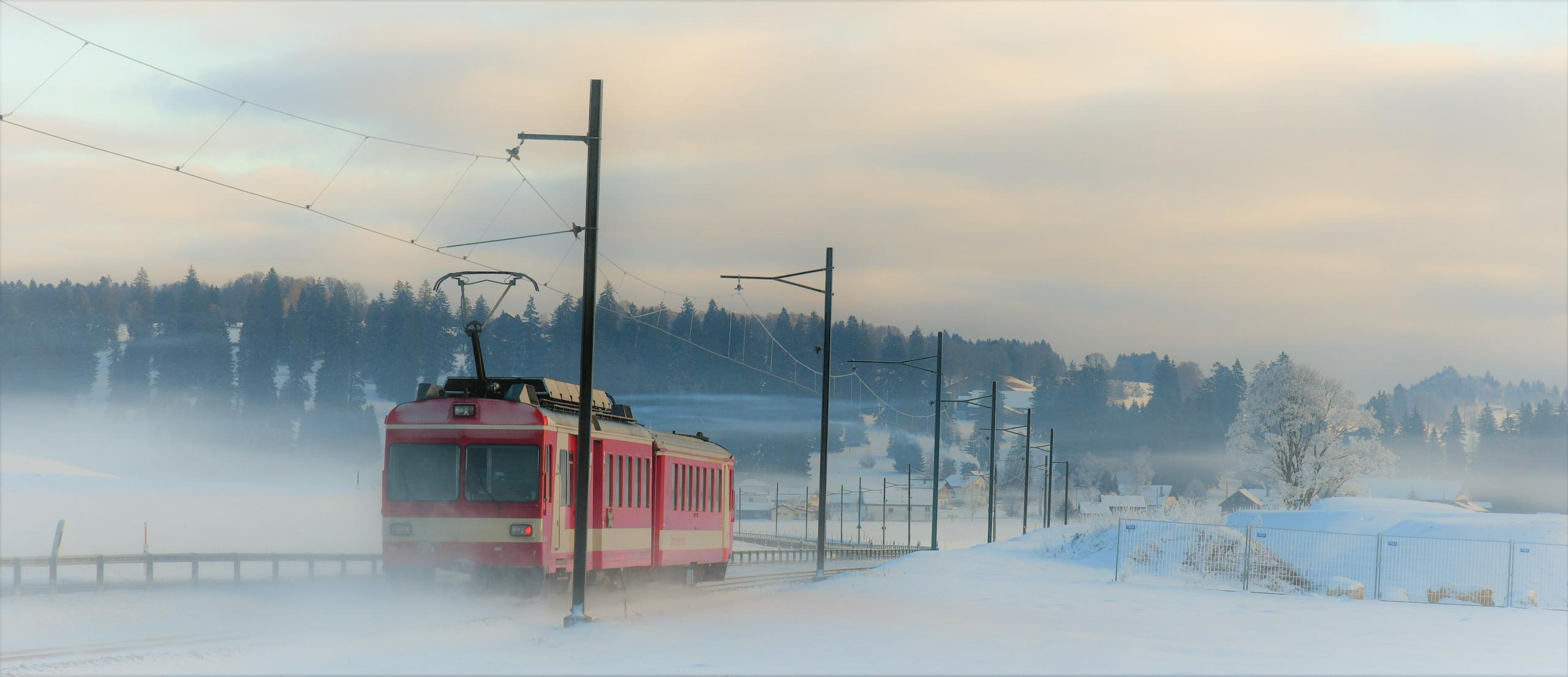 CJ Trains f/8.0 1/400 ISO125