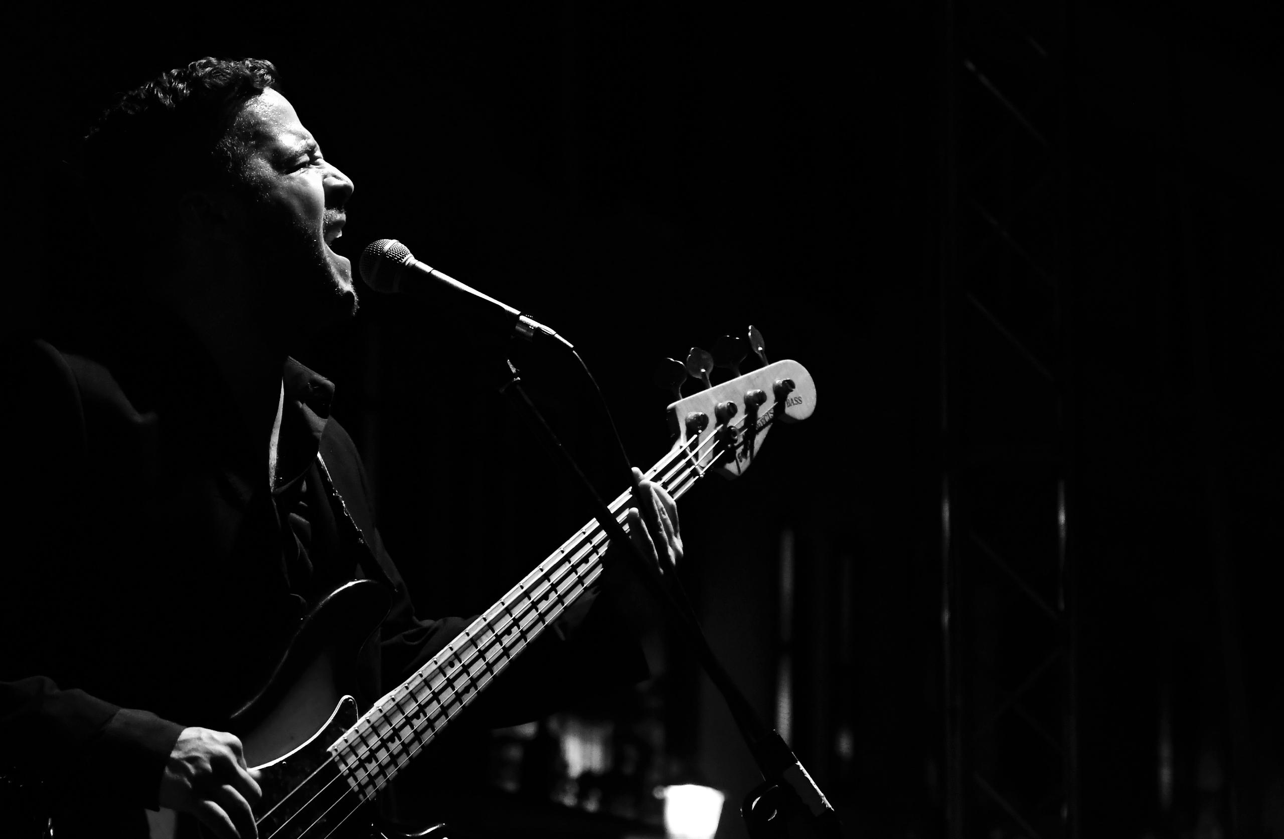 Chanteur f/4.0 1/125 ISO 3200